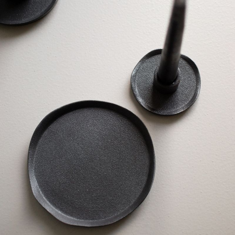Wave candle, cast iron