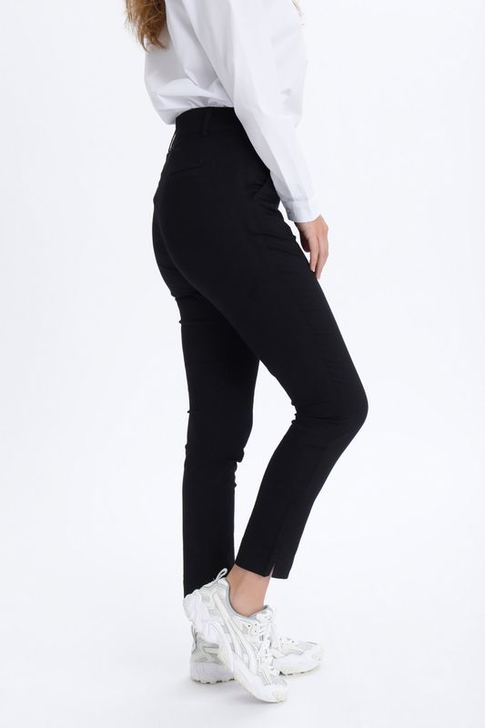 KAlea chino pant, black deep