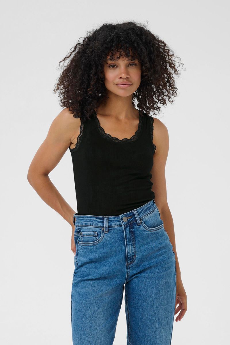 KAomi top, black deep