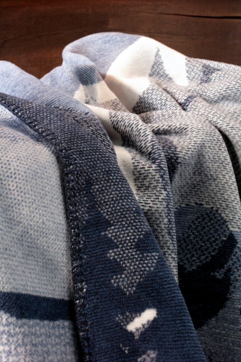 Snow Flow pledd 150x200